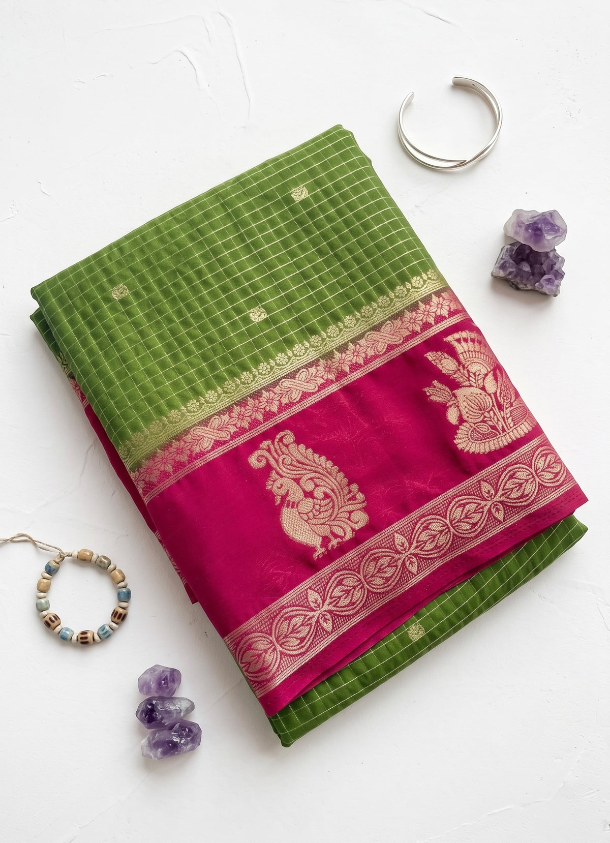 Ishani-Premium Crepe saree in double shade and checks pattern