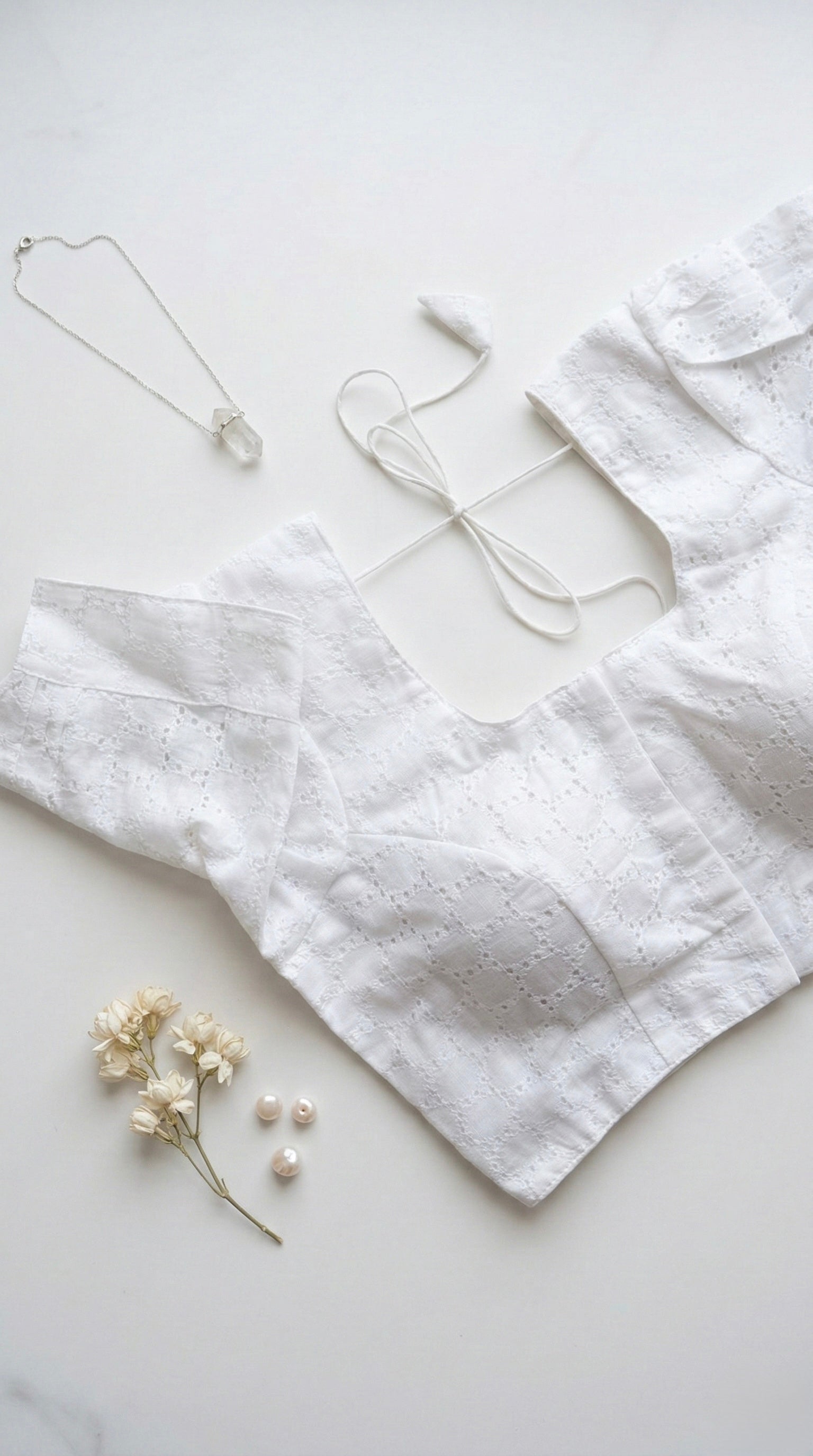 Hakoba U neck Puff Sleeve Blouse