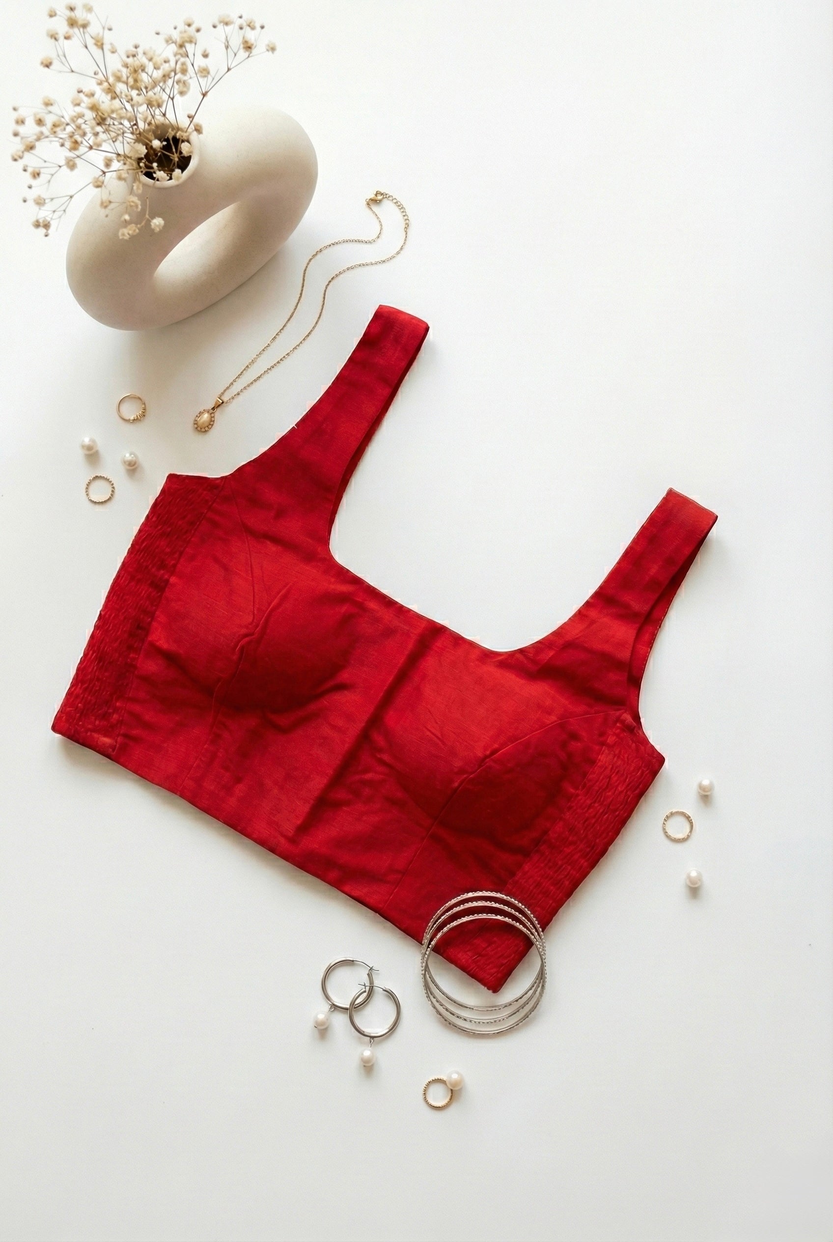 Stretchable Sleeveless Blouse