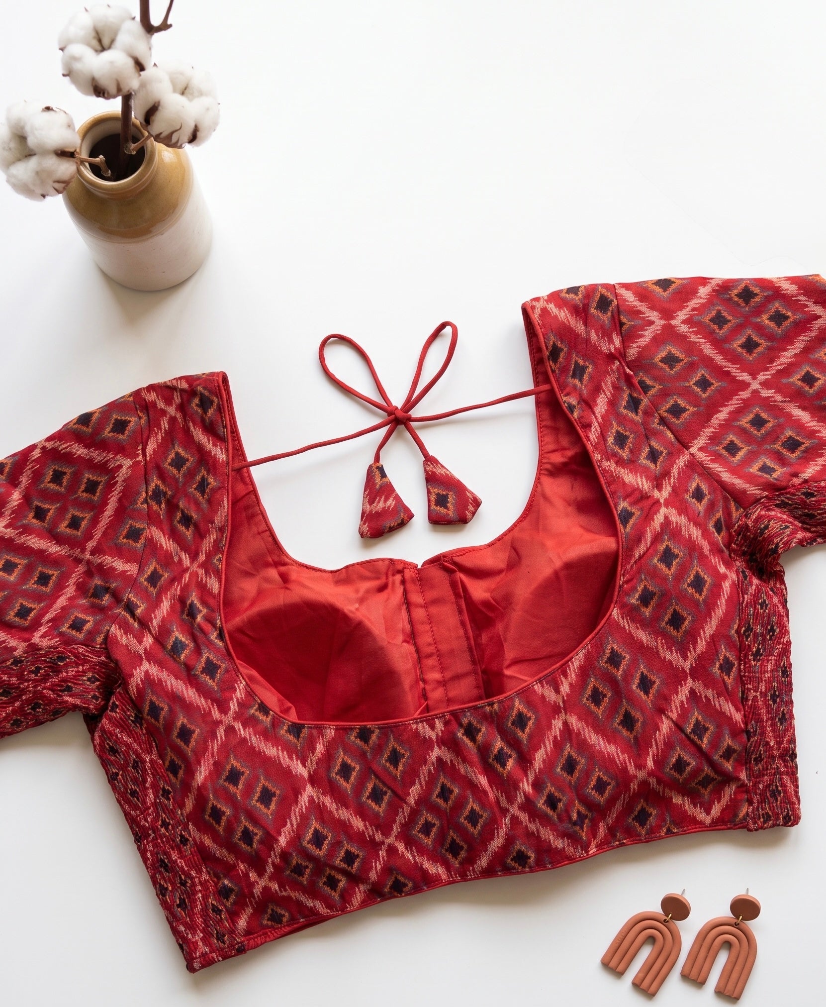 Aadya- Ikkat Stretchable Padded Blouse with Sleeves