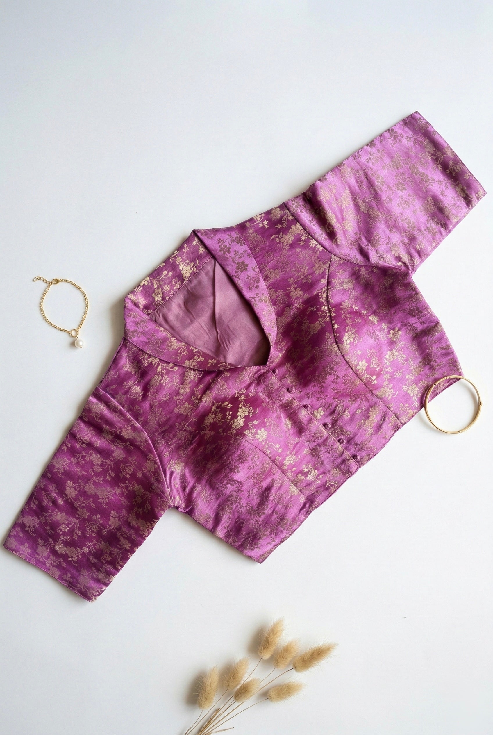 Brocade notched collar blouse