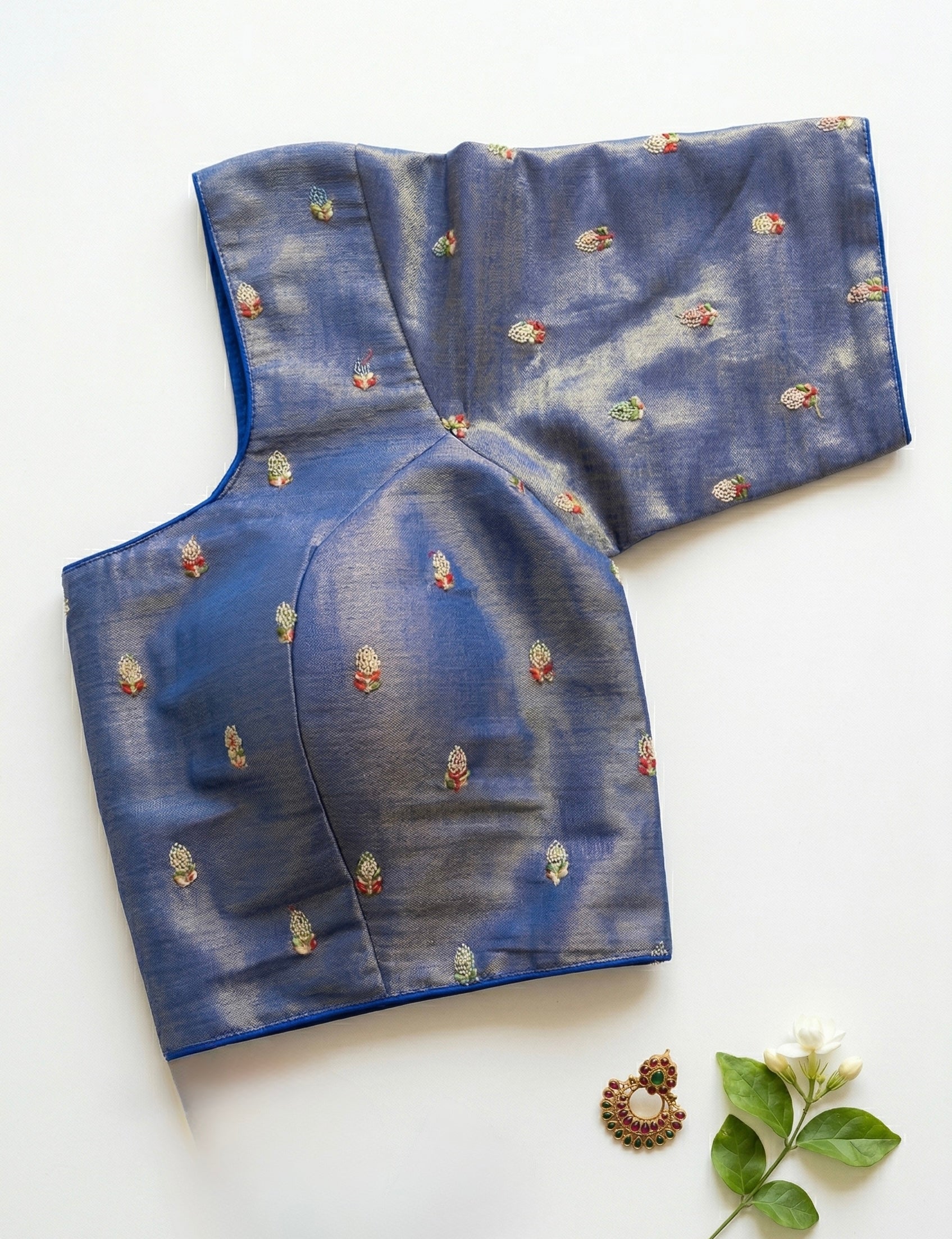 Tissue half sleeve blouse with sequin motifs