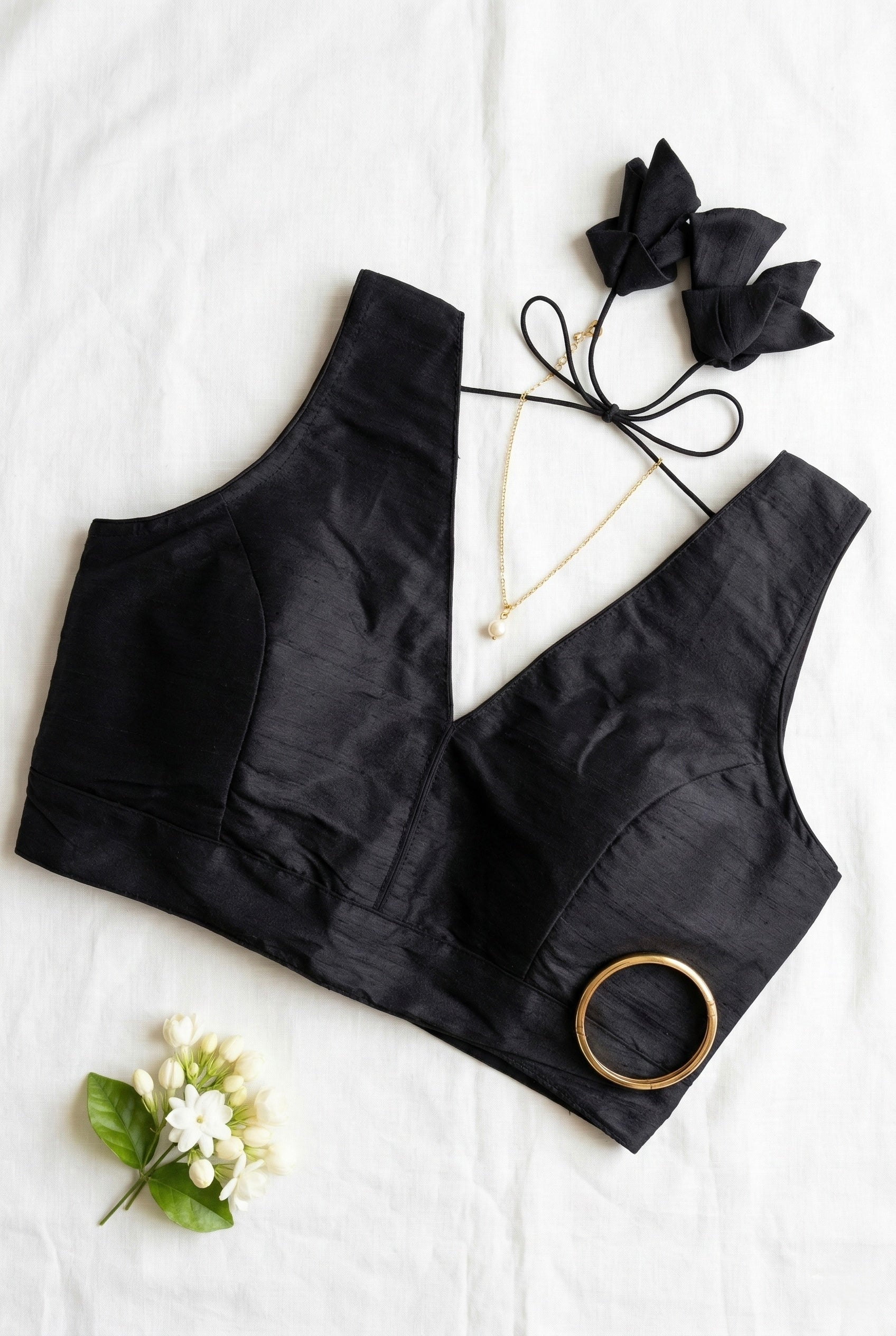Raw silk V-neck Solid Blouse