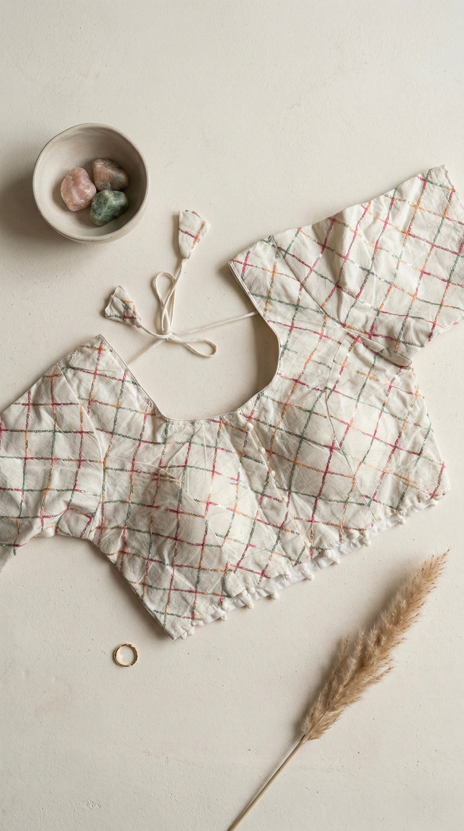 Khadi half sleeve padded blouse in checkered pattern embroidery