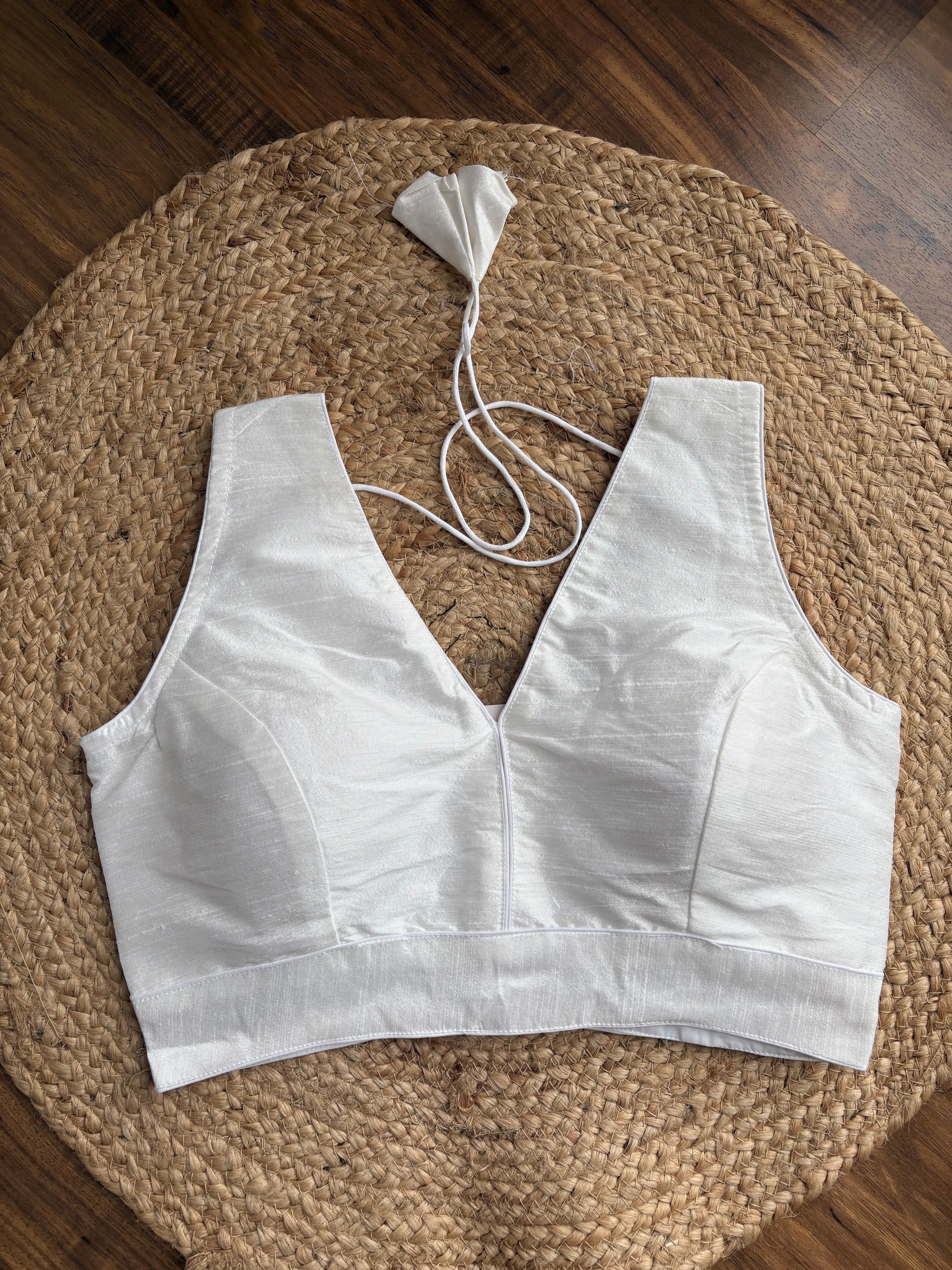 Raw silk V-neck Solid Blouse