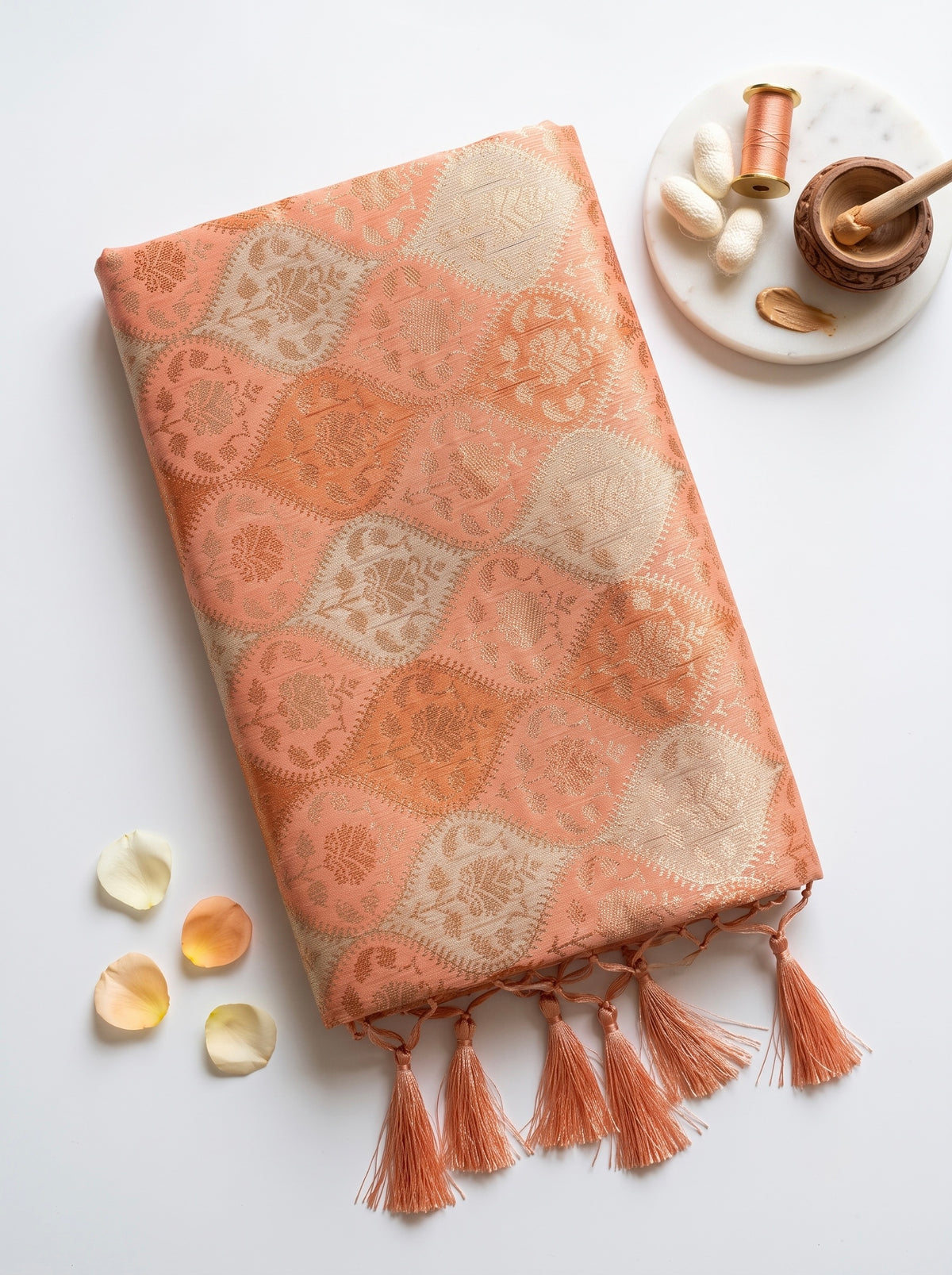 Chanderi saree in pastel shades with woven zari and Jaal pattern