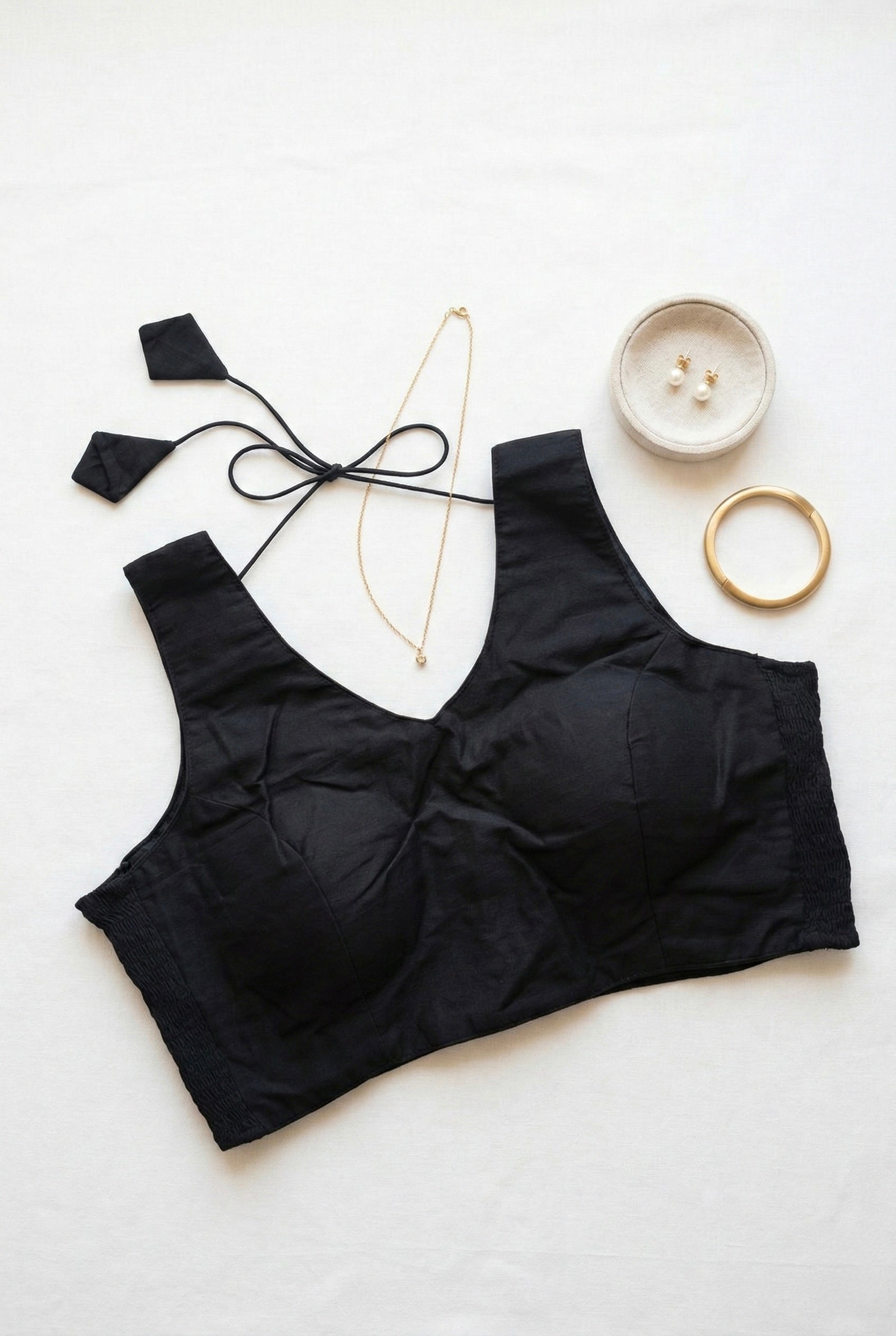 Stretchable V-neck Blouse