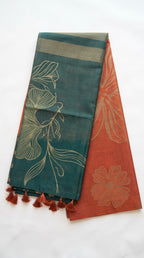 Jyothi-Jute Saree with contrast pallu and large floral motifs