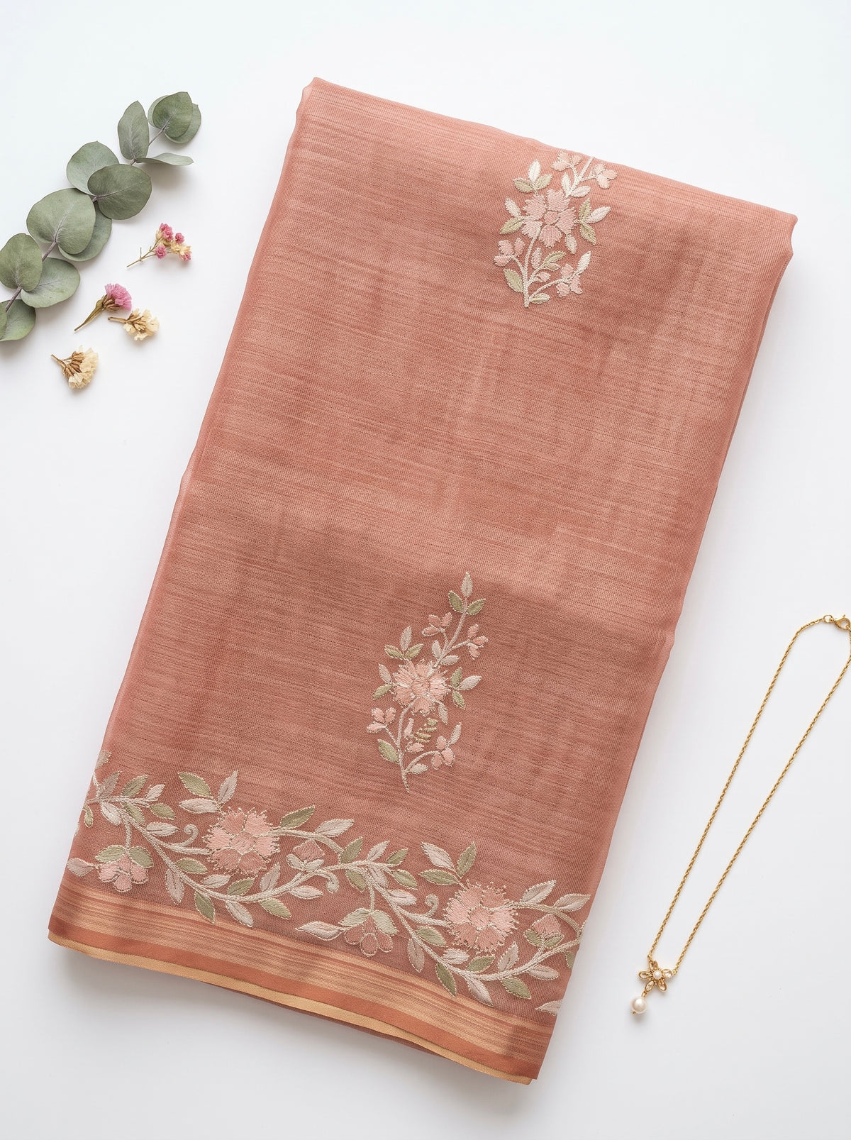 Mamitha-Linen tissue saree in zari and thread work