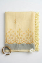 Soft linen saree with embroidered border