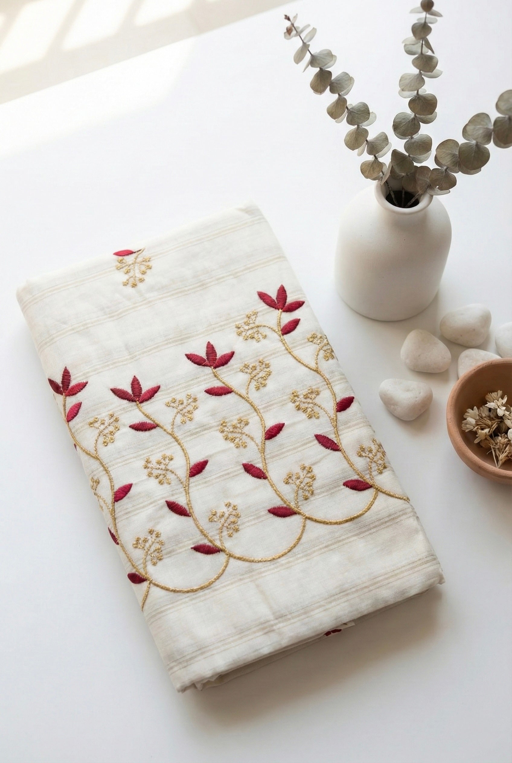 Kerala embroidered saree in gold stripes and thread work