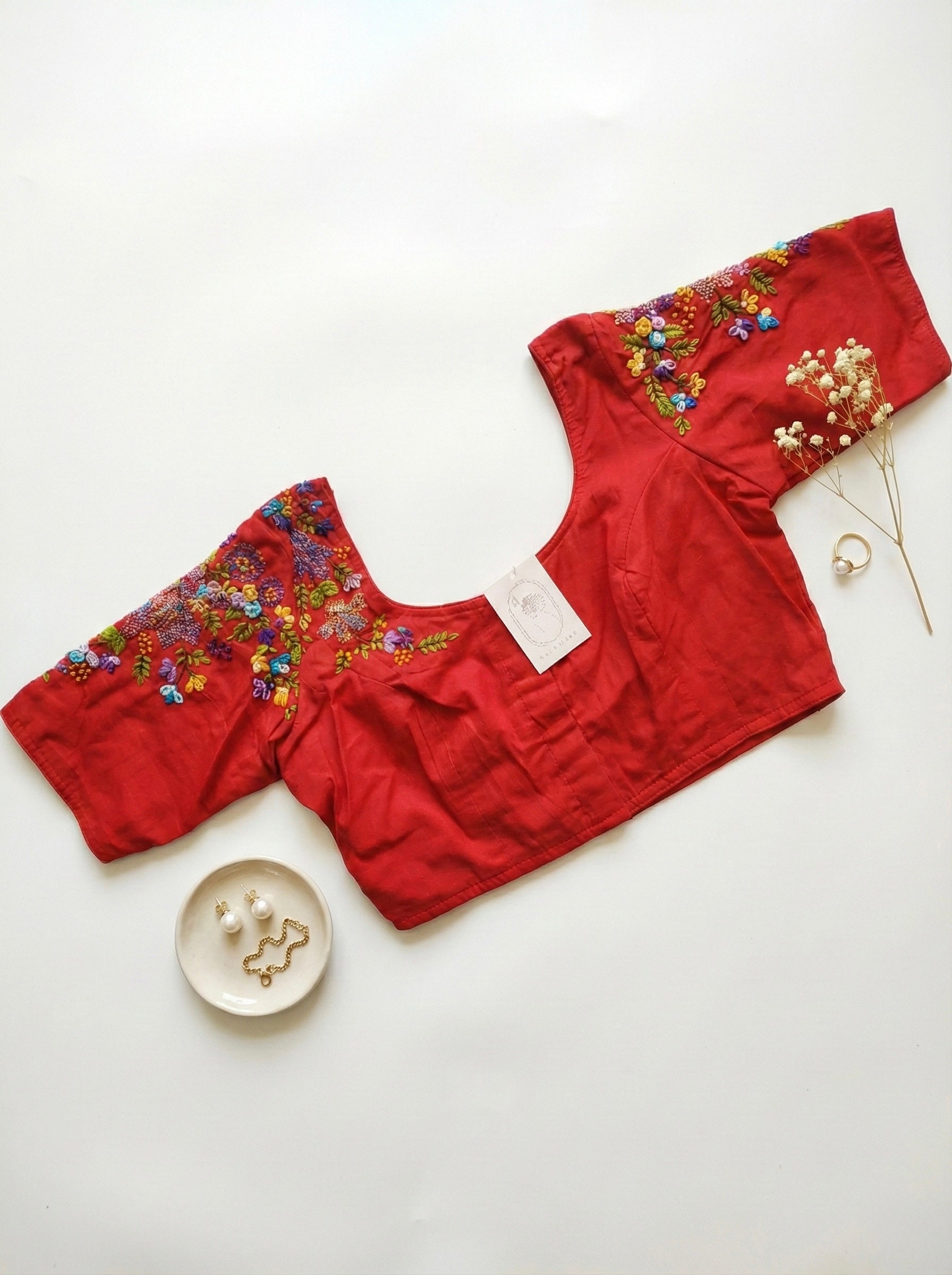 Thread and Bullion Embroidered Half Sleeve Non padded Blouse