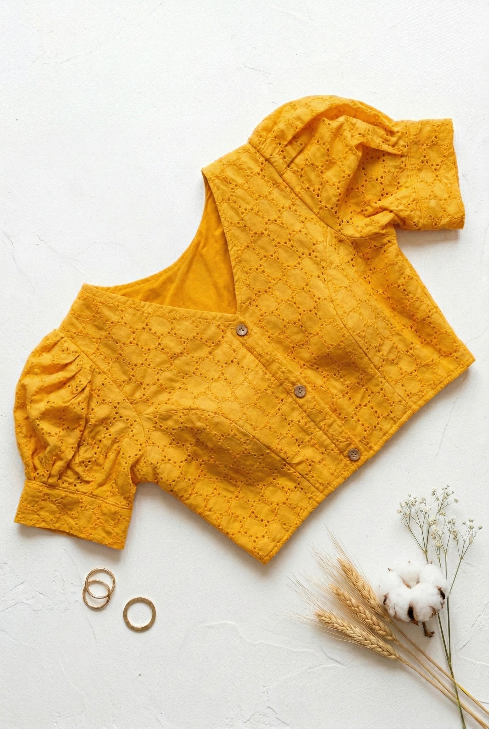 Hakoba V neck Puff Sleeve Solid Blouse