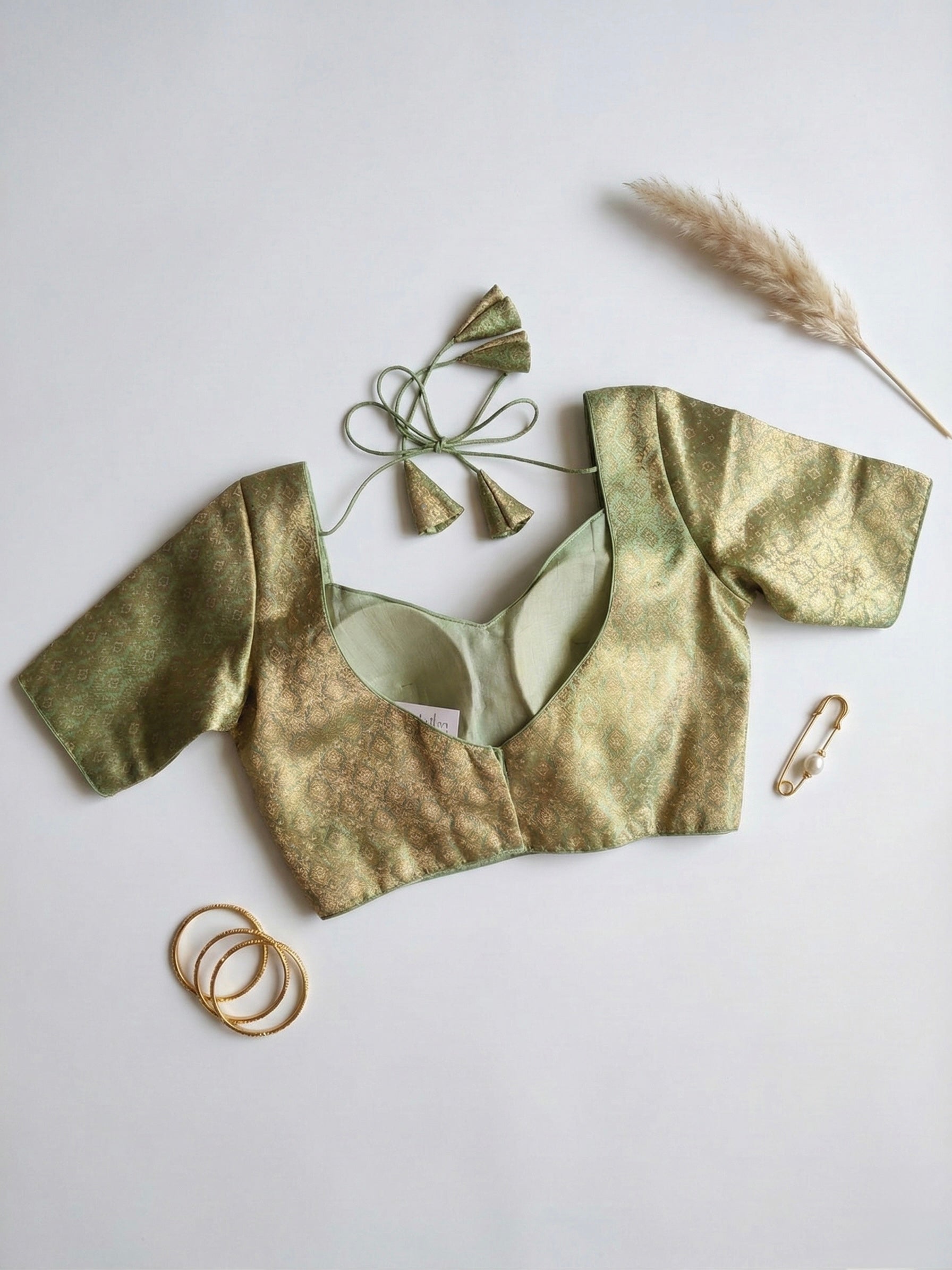 Brocade Halter neck padded blouse