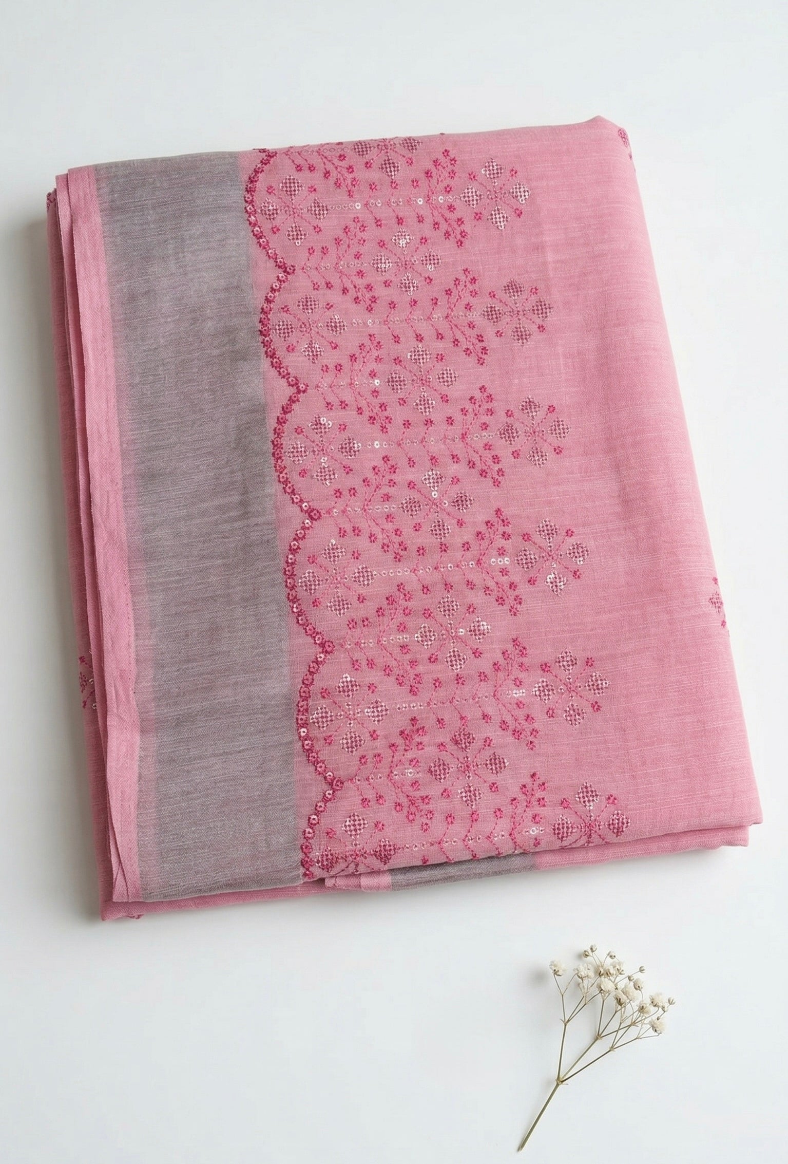 Soft linen saree with embroidered border