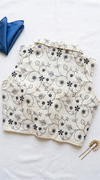 Khadi collared blouse in floral embroidery