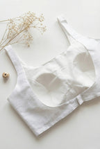 Zarina - Solid Sleeveless u neck blouse