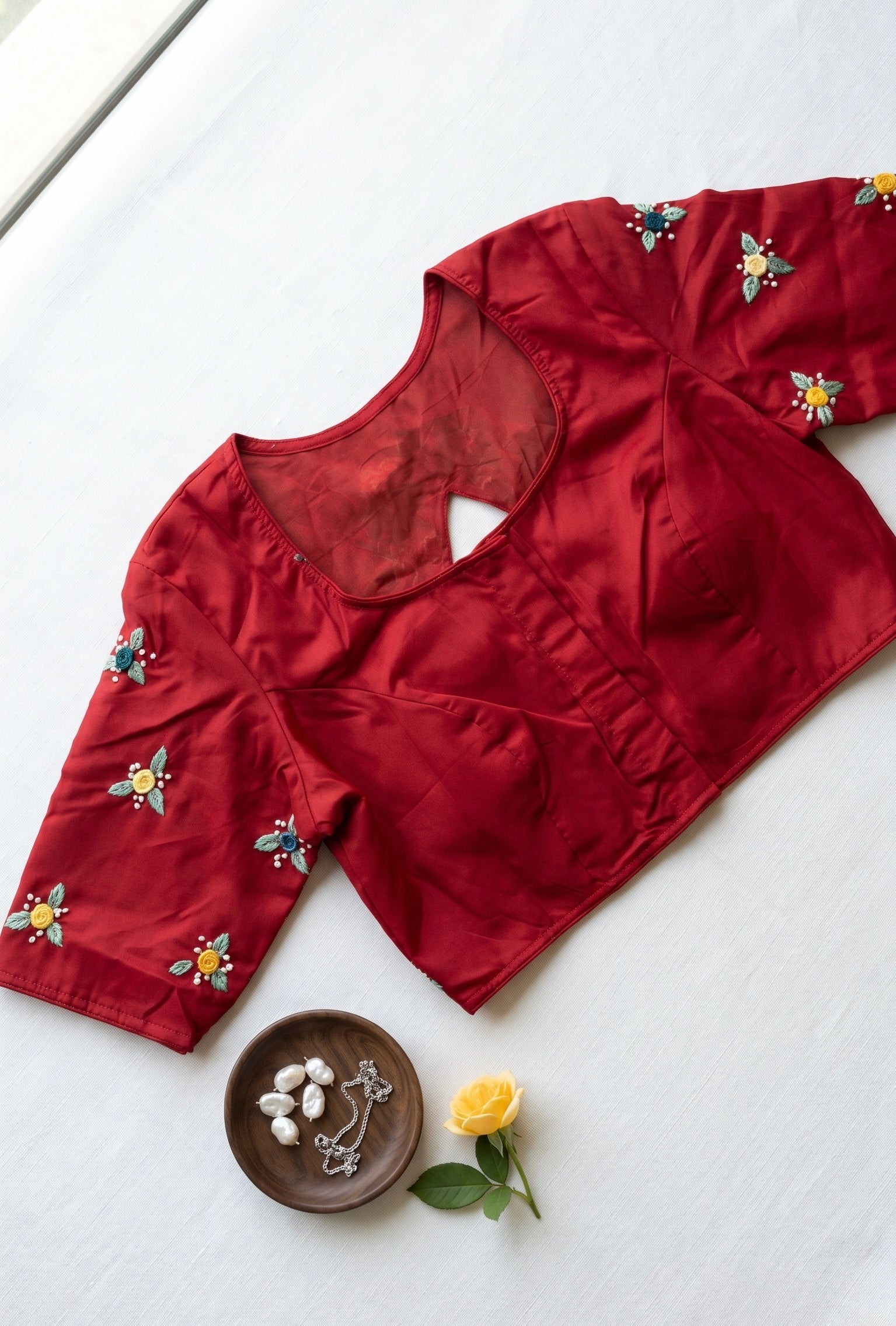 Bullion Embroidered Key Hole Design Half Sleeve Non padded Blouse
