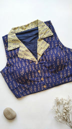 Ikkat notched collar padded sleeveless blouse