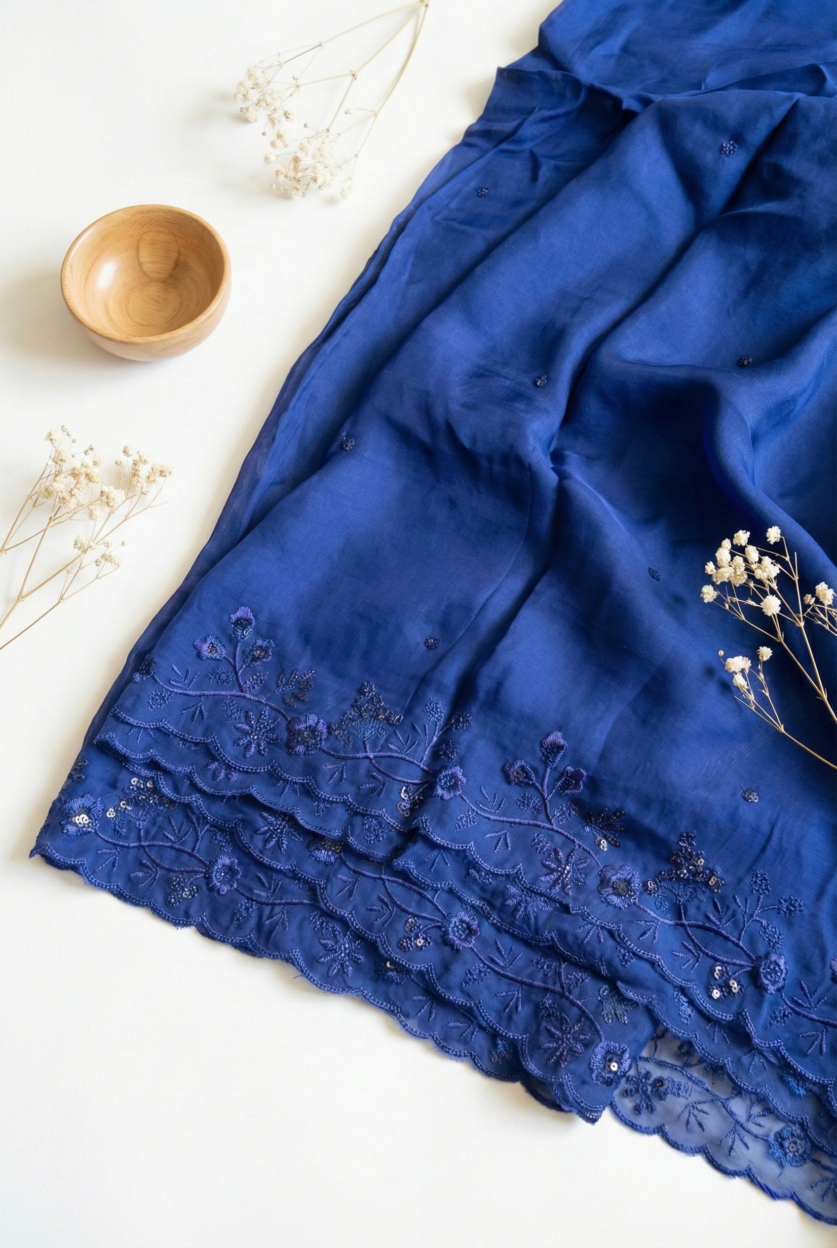 Viscose Organza saree with scalloped embroidered borders