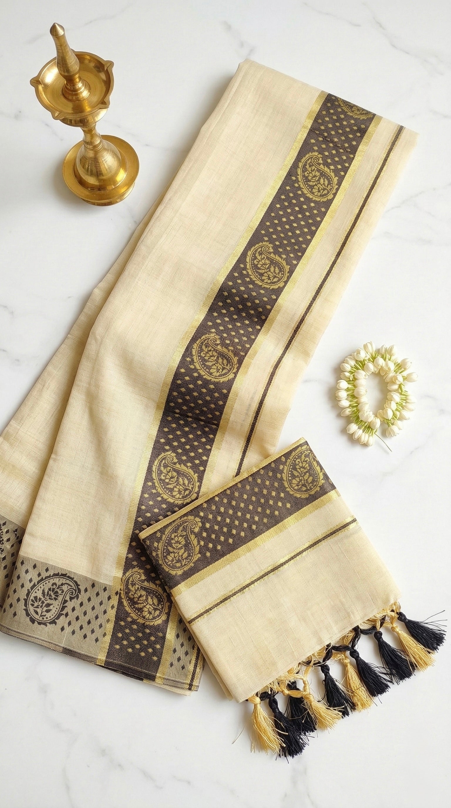 Kerala Tissue Set mundu