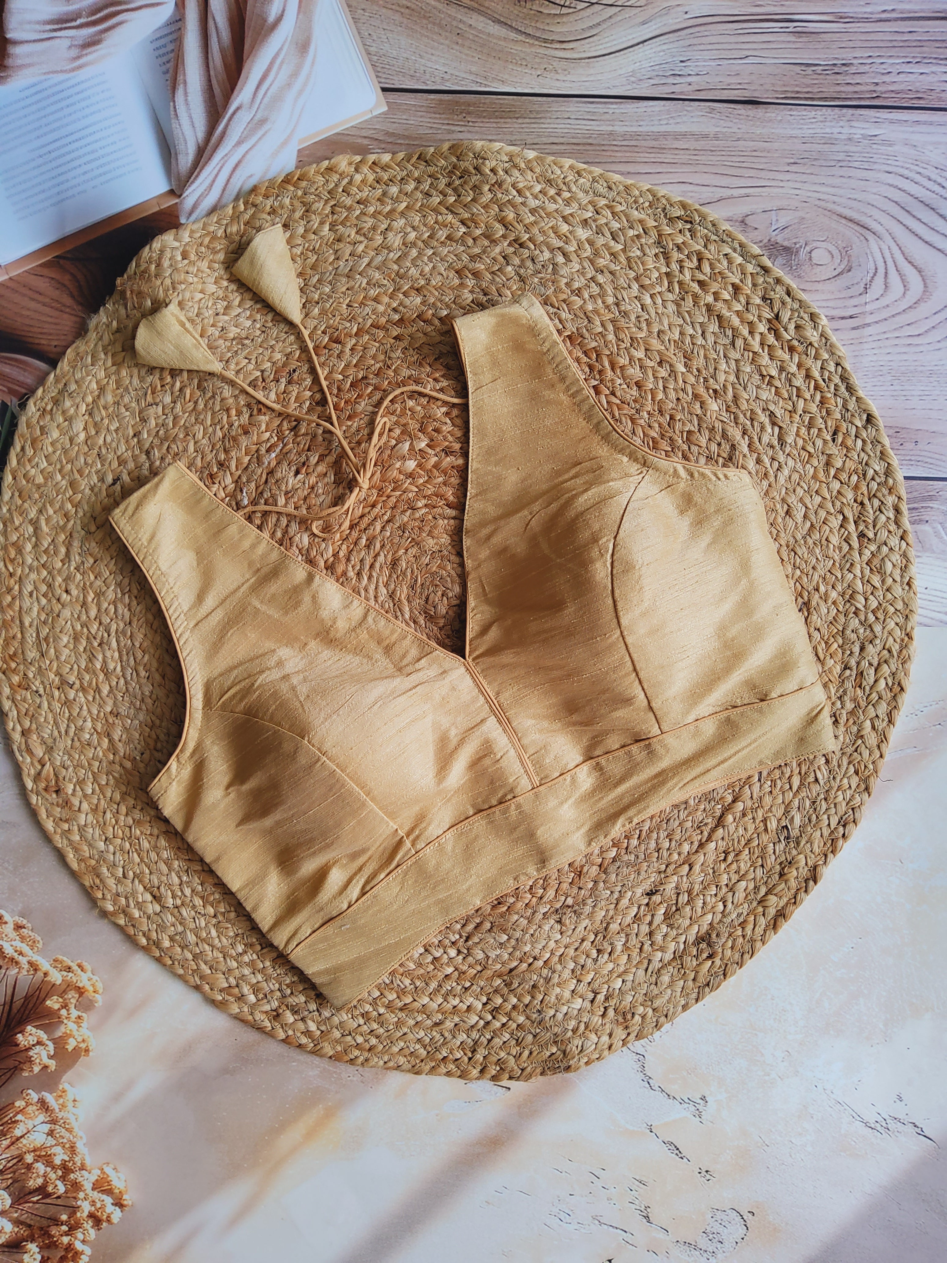 Raw silk V-neck Solid Blouse