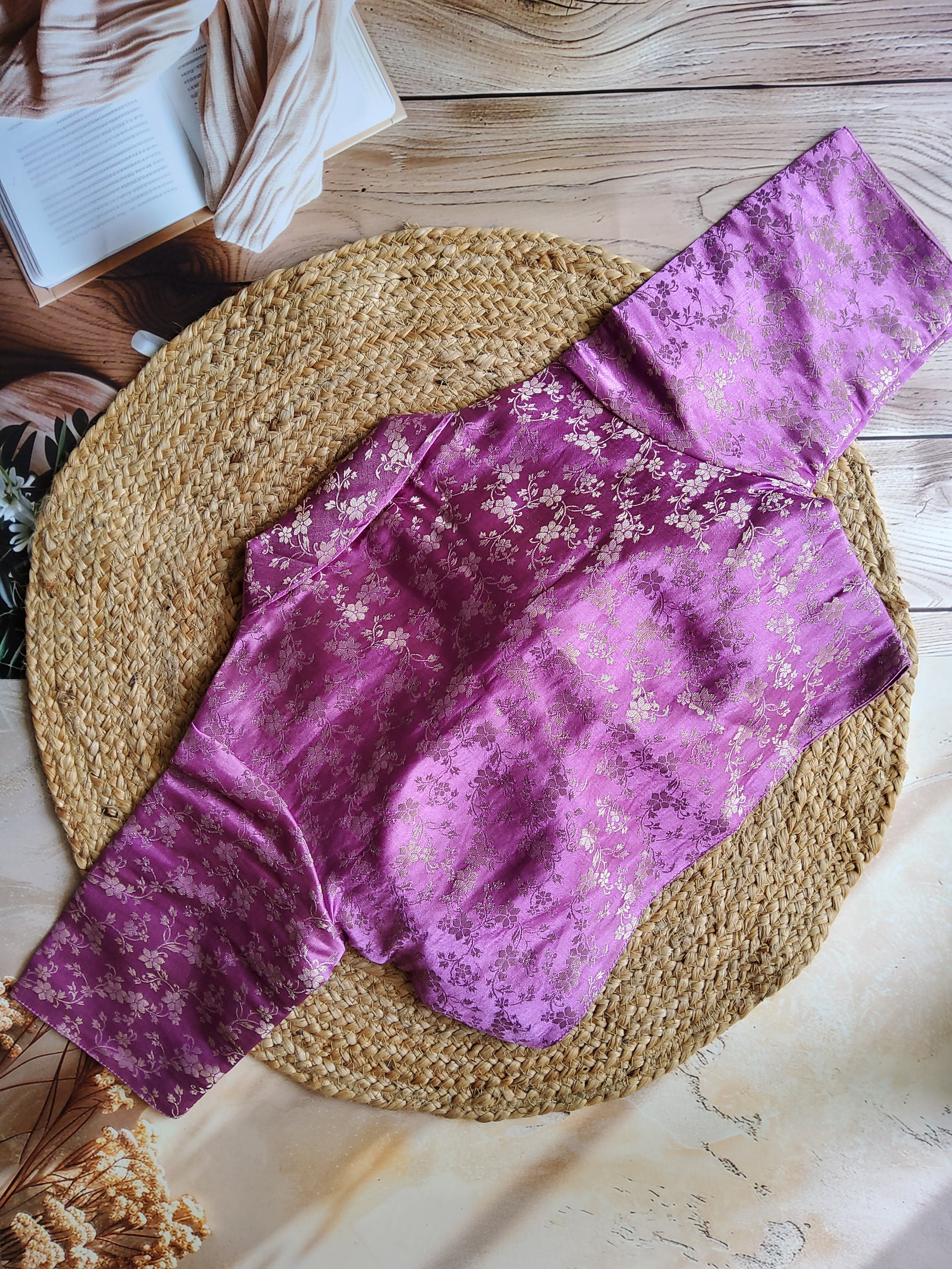 Brocade notched collar blouse